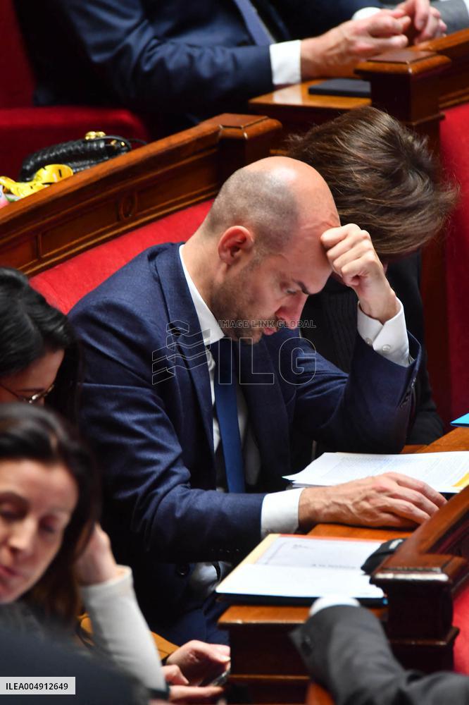 Questions To The Government - Paris