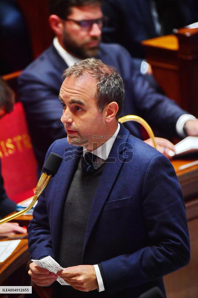 Questions To The Government - Paris