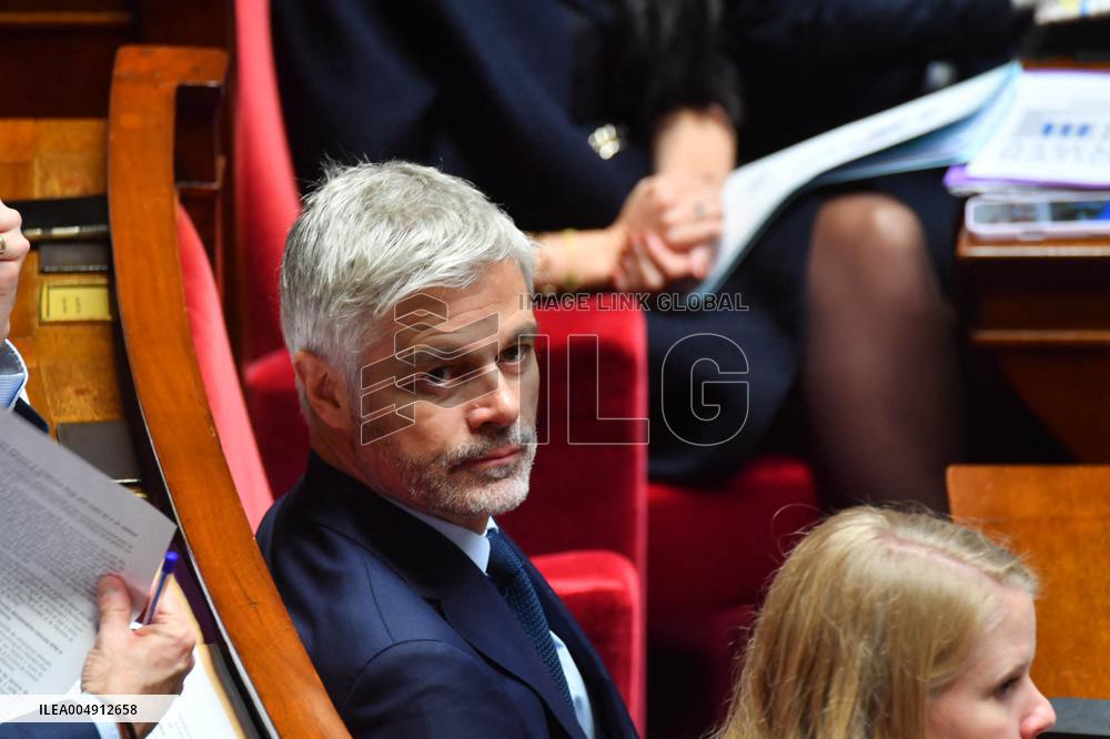 Questions To The Government - Paris