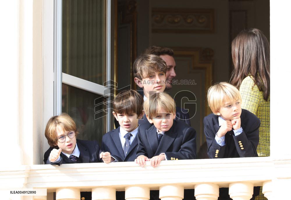 NO TABLOIDS - Monaco National Day Celebrations - Balcony
