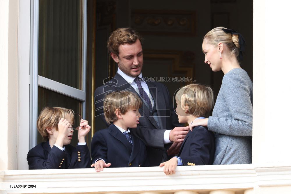 NO TABLOIDS - Monaco National Day Celebrations - Balcony