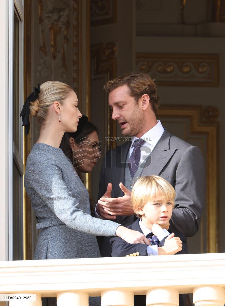 NO TABLOIDS - Monaco National Day Celebrations - Balcony