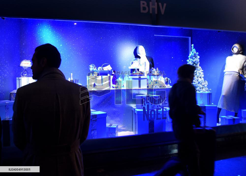 Chrismas Opening At BHV Store - Paris