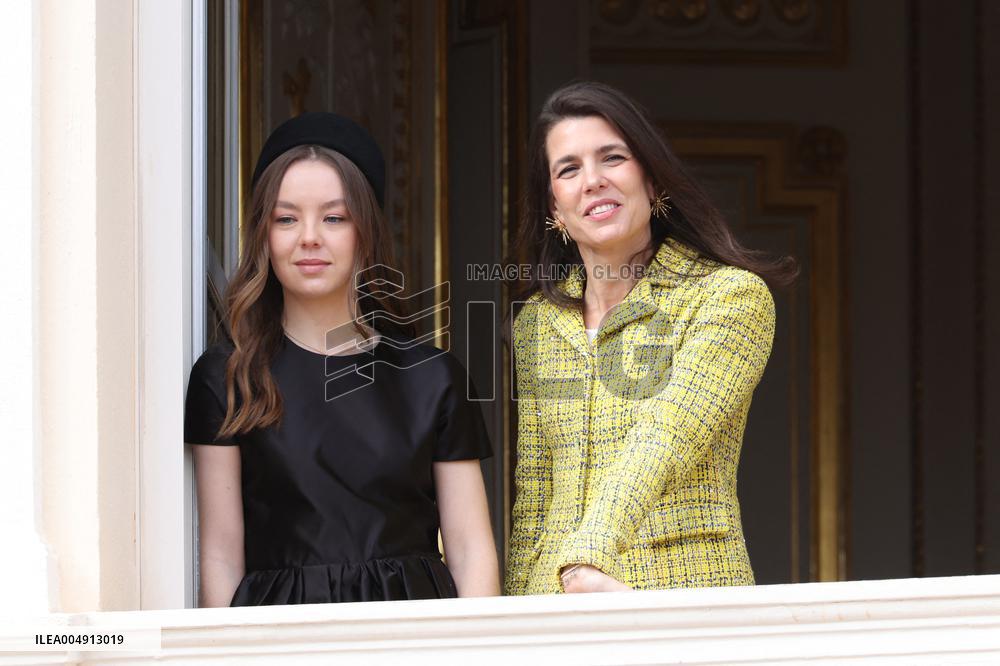 NO TABLOIDS - Monaco National Day Celebrations - Balcony