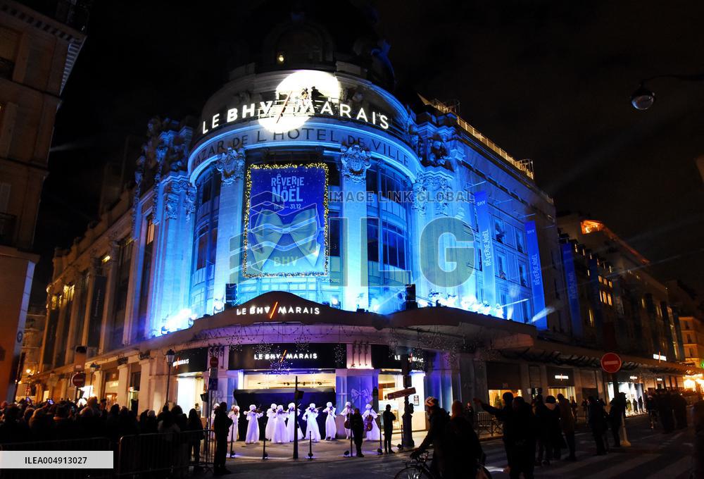 Chrismas Opening At BHV Store - Paris