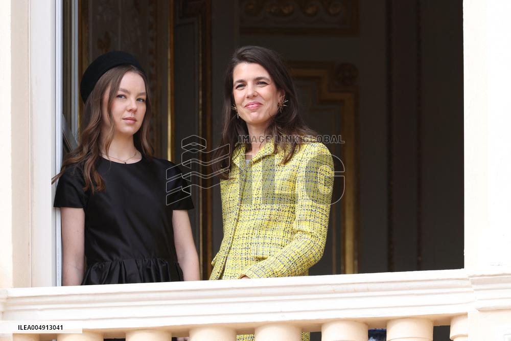 NO TABLOIDS - Monaco National Day Celebrations - Balcony
