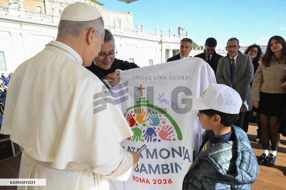Pope Leo XIV Leads The General Audience - Vatican