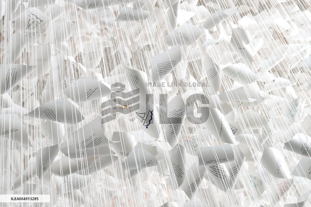 Chiharu Shiota's Art Installation Moment the Snow Melts at Mudec - Milan