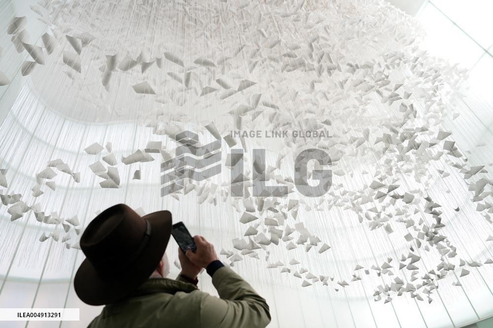 Chiharu Shiota's Art Installation Moment the Snow Melts at Mudec - Milan