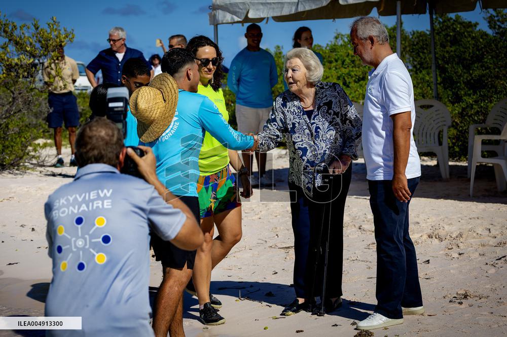 Princess Beatrix Visits Bonaire - The Netherlands