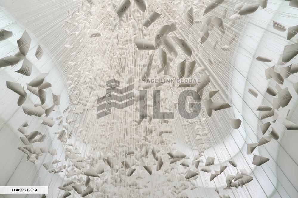Chiharu Shiota's Art Installation Moment the Snow Melts at Mudec - Milan