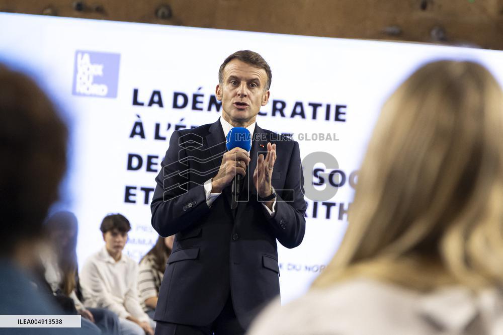Macron Speaks to Readers of La Voix du Nord - Arras