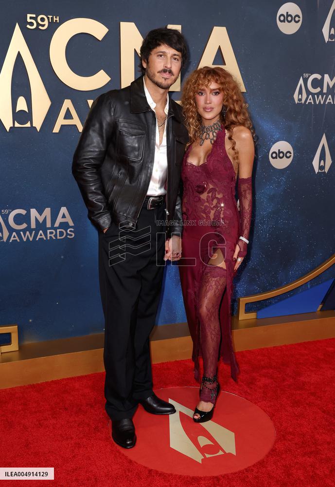 59th Annual CMA Awards - Arrivals