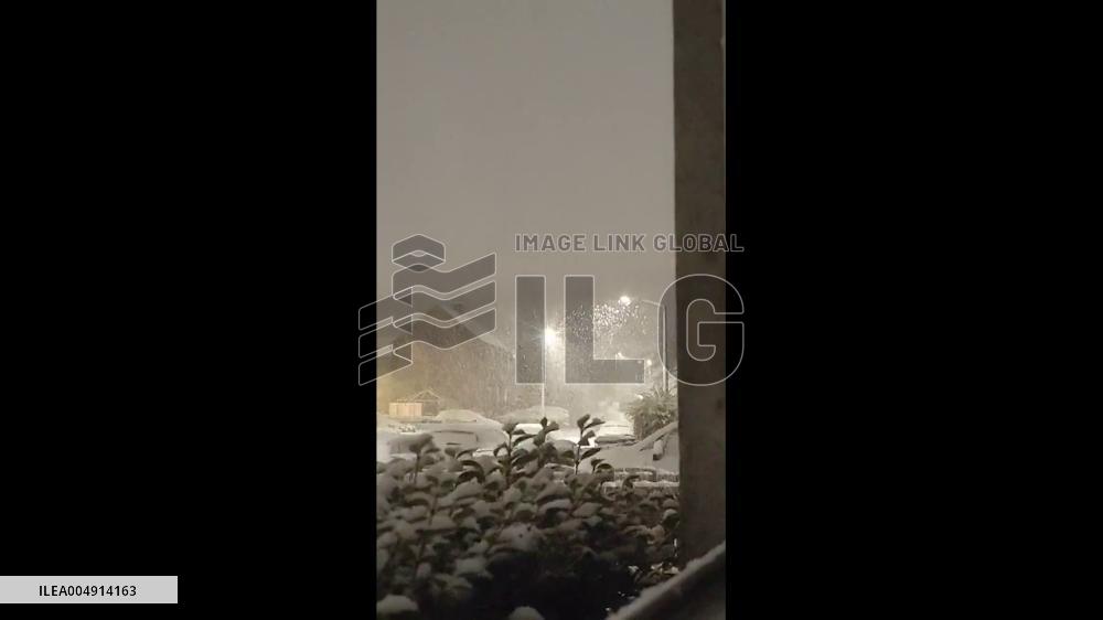 UK: Snow Blankets Country as Arctic Air Arrives 7