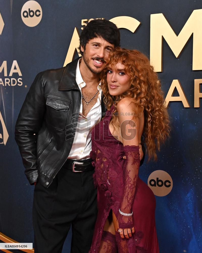 59th Annual CMA Awards - Arrivals