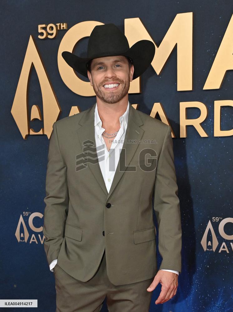 59th Annual CMA Awards - Arrivals