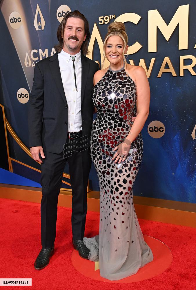59th Annual CMA Awards - Arrivals