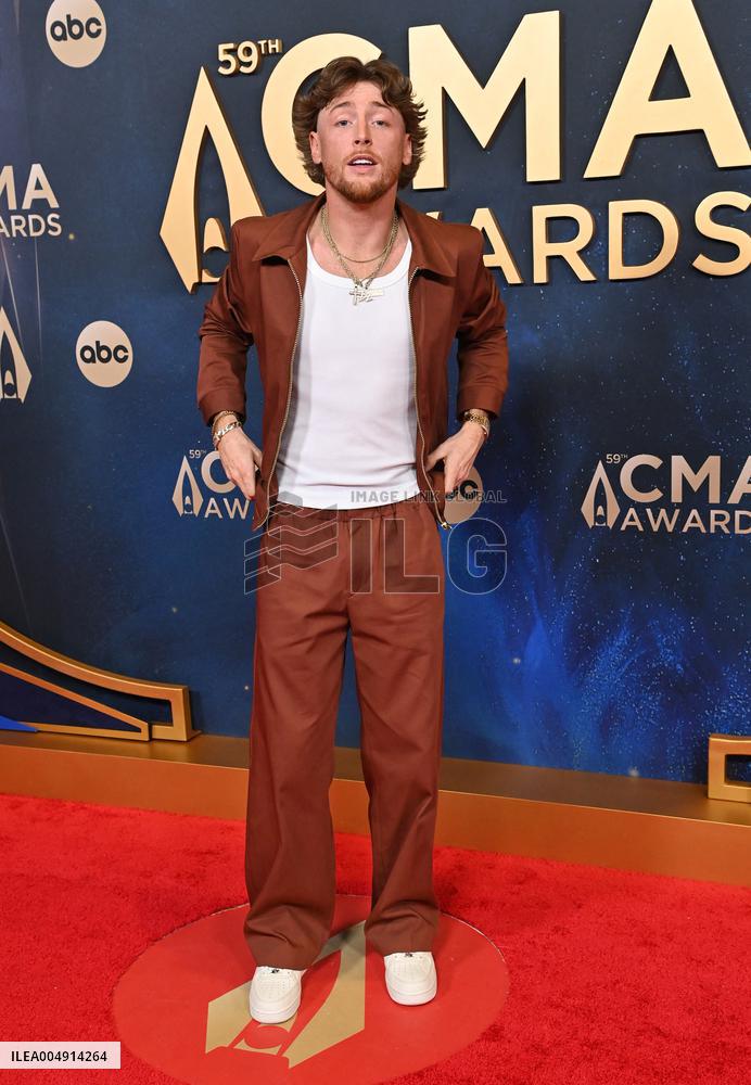 59th Annual CMA Awards - Arrivals