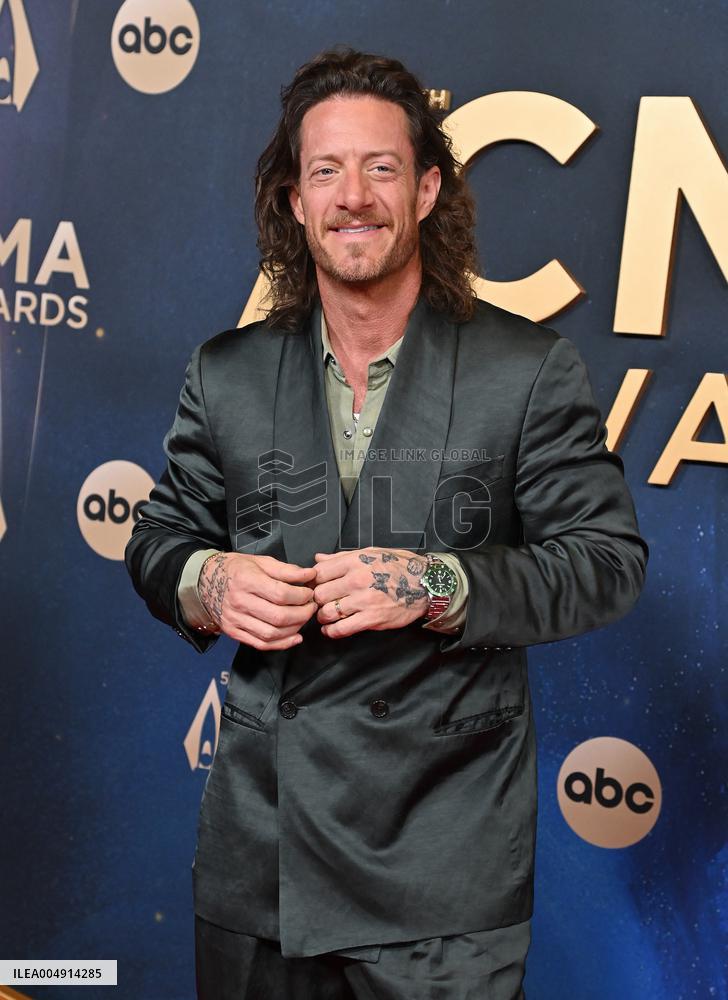 59th Annual CMA Awards - Arrivals