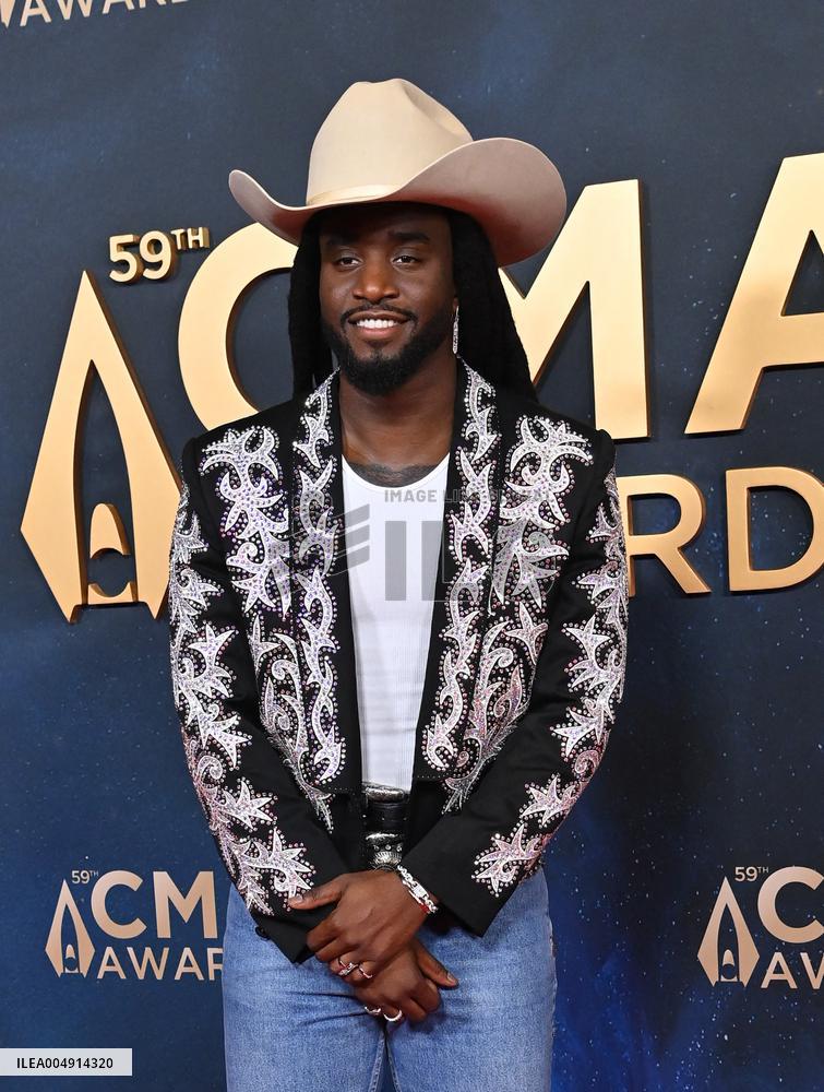 59th Annual CMA Awards - Arrivals