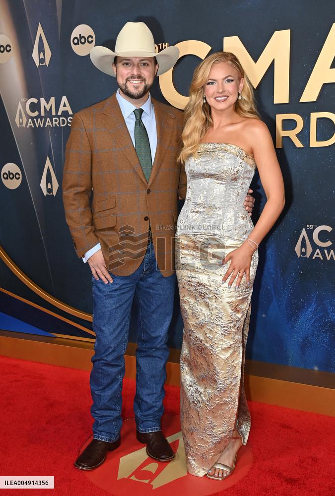 59th Annual CMA Awards - Arrivals