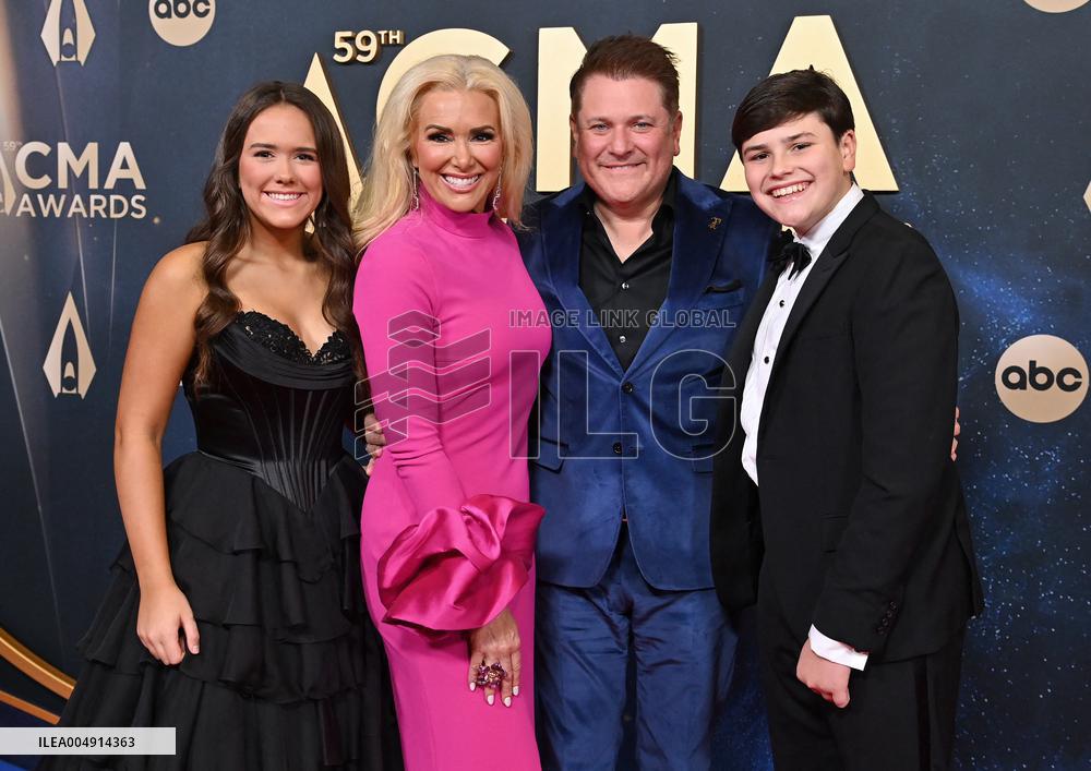 59th Annual CMA Awards - Arrivals
