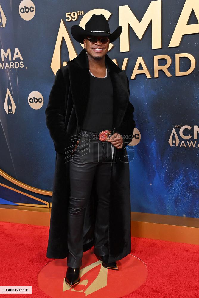 59th Annual CMA Awards - Arrivals