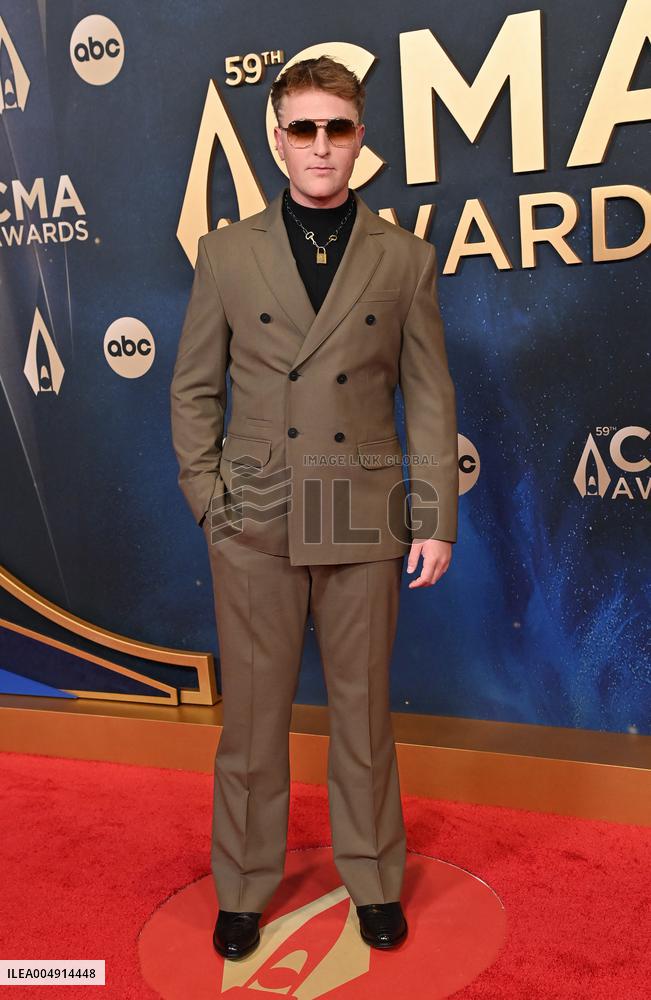 59th Annual CMA Awards - Arrivals