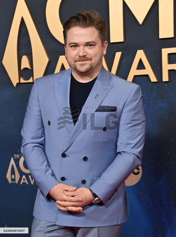 59th Annual CMA Awards - Arrivals