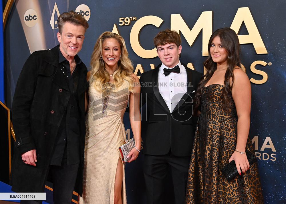 59th Annual CMA Awards - Arrivals
