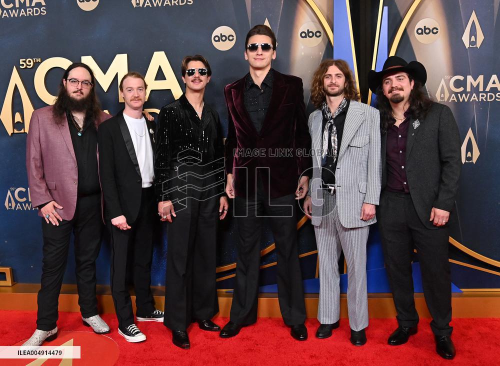 59th Annual CMA Awards - Arrivals