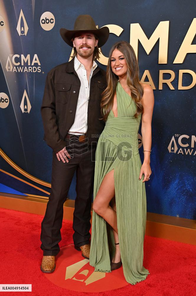 59th Annual CMA Awards - Arrivals