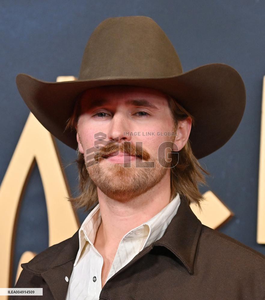 59th Annual CMA Awards - Arrivals