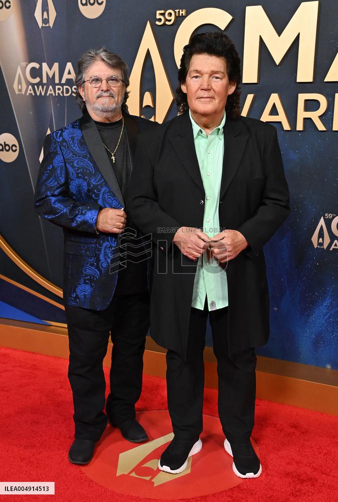 59th Annual CMA Awards - Arrivals
