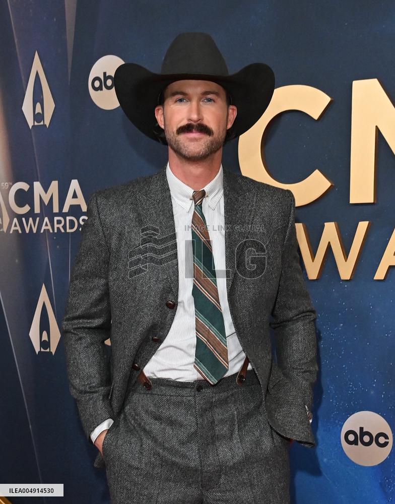 59th Annual CMA Awards - Arrivals