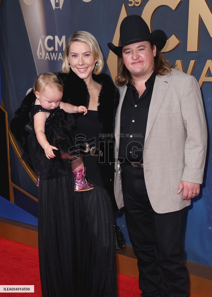 59th Annual CMA Awards - Arrivals