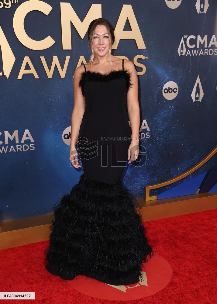 59th Annual CMA Awards - Arrivals