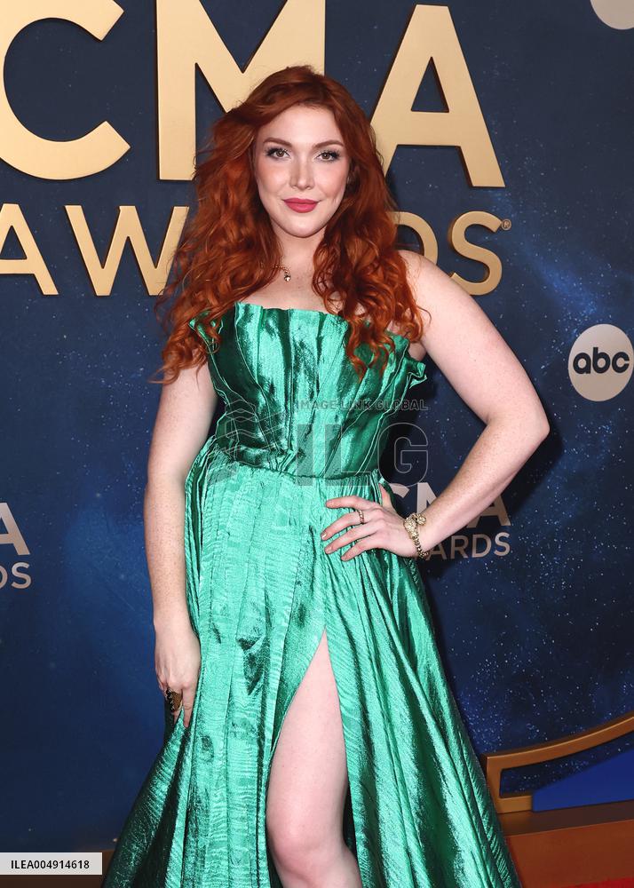 59th Annual CMA Awards - Arrivals