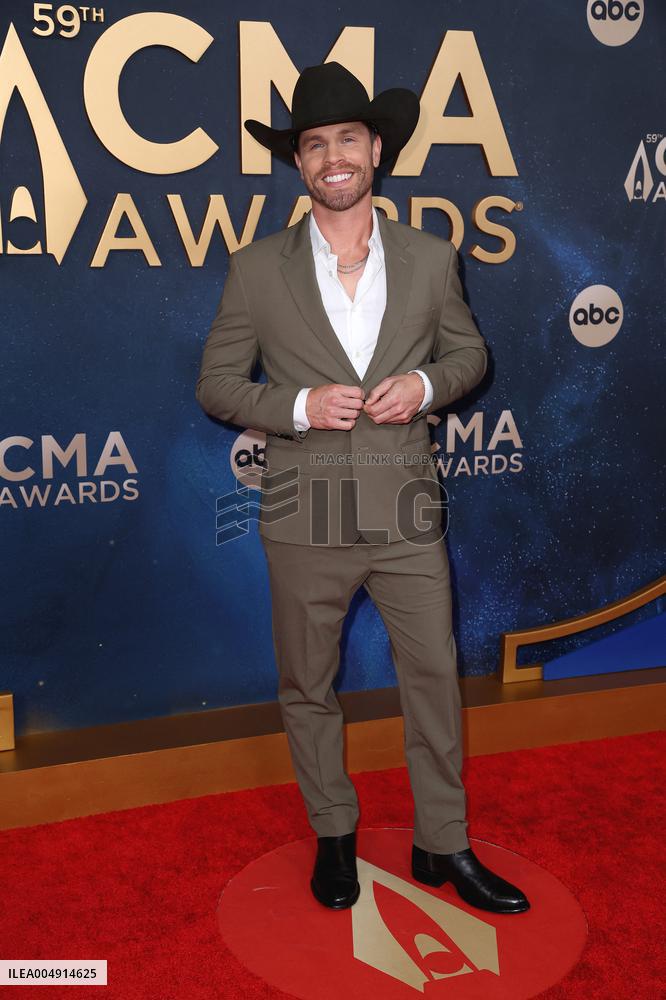 59th Annual CMA Awards - Arrivals