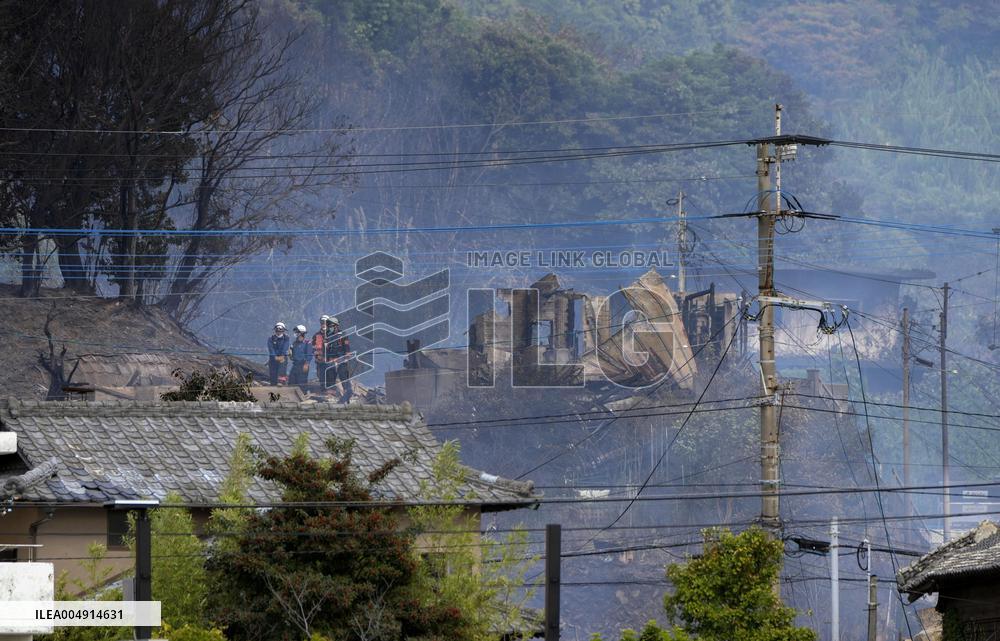 Massive fire in southwestern Japan