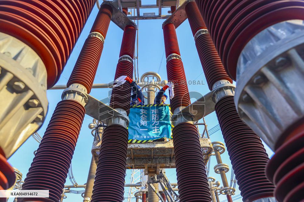 World First Ultra-high Voltage Hybrid Cascaded Flexible DC Converter Station