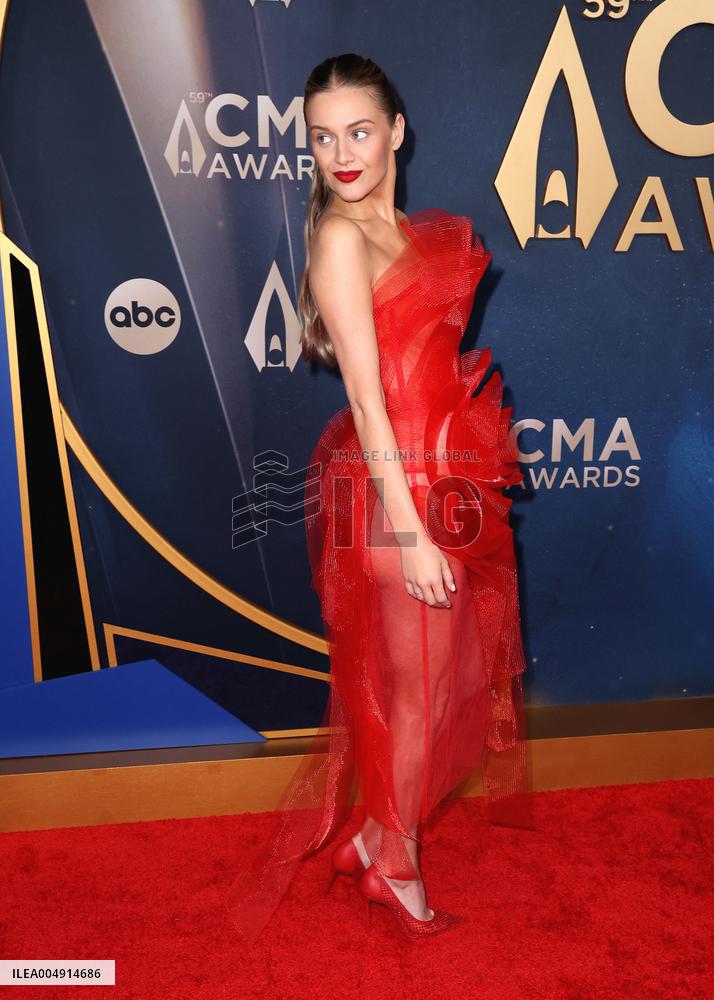 59th Annual CMA Awards - Arrivals