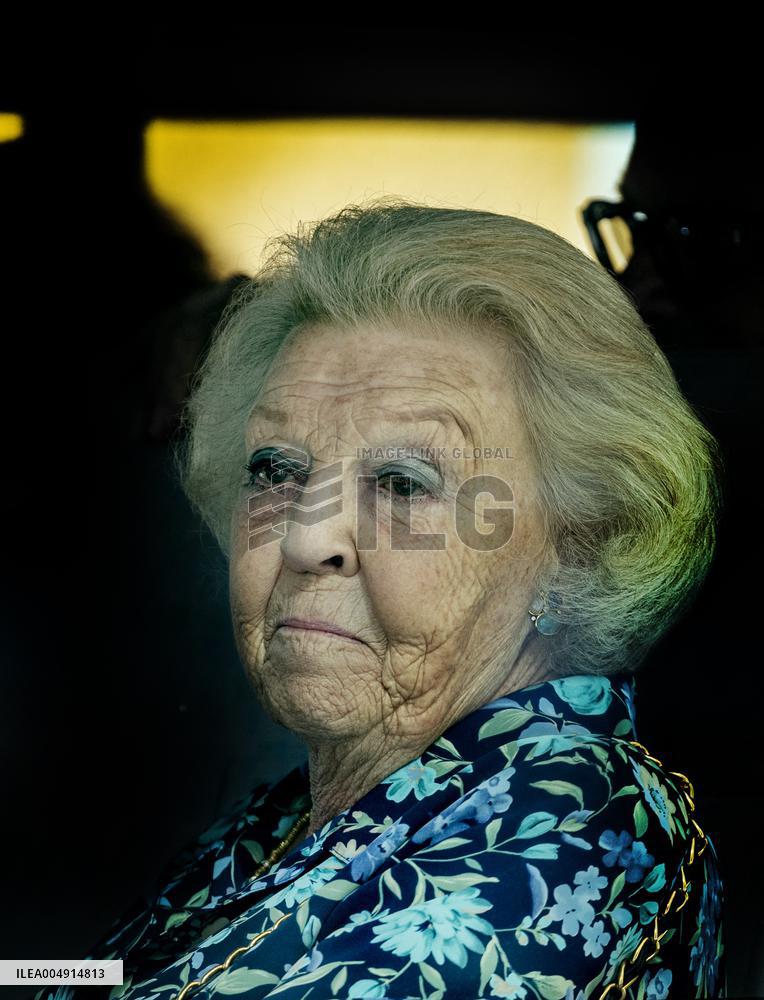Princess Beatrix Visits Bonaire - Netherlands