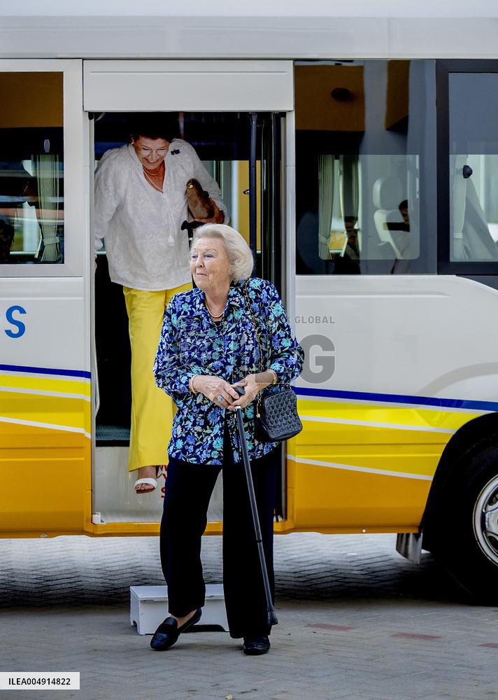 Princess Beatrix Visits Bonaire - Netherlands