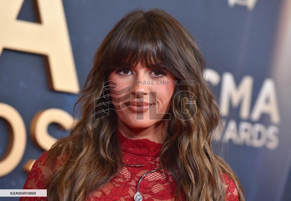 59th Annual CMA Awards - Arrivals