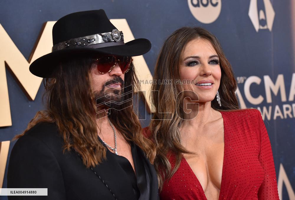 59th Annual CMA Awards - Arrivals