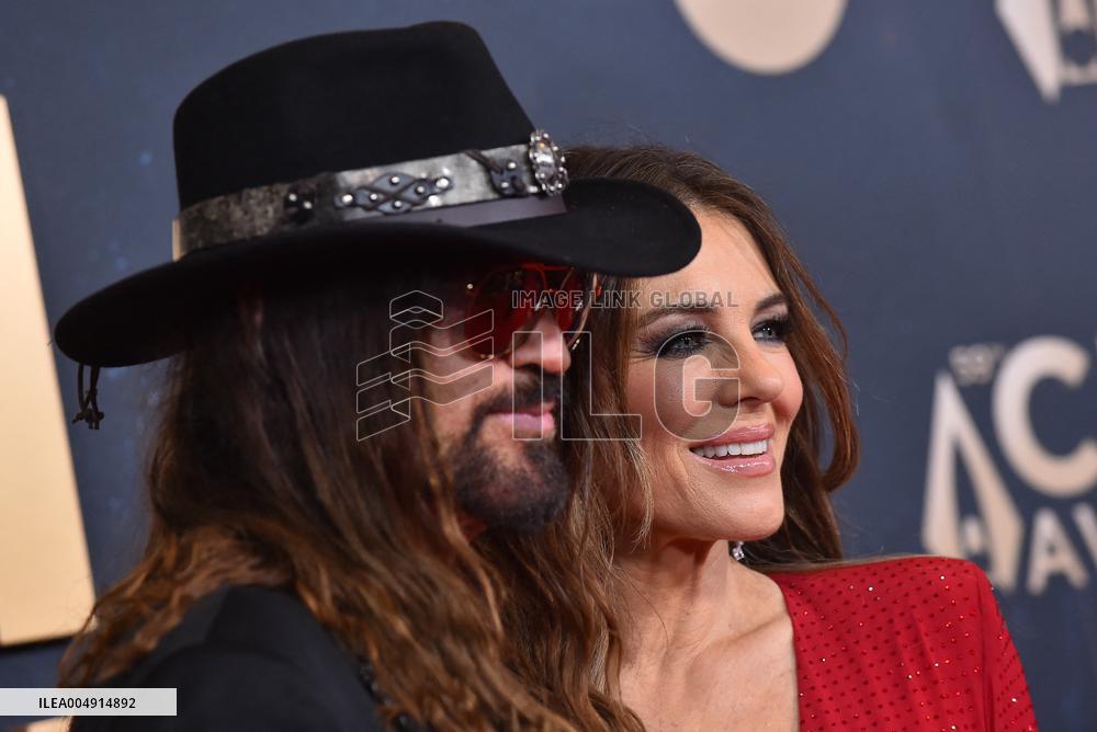 59th Annual CMA Awards - Arrivals