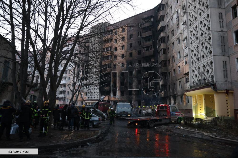Russian Strike Leaves 22 Missing In Ternopil - Ukraine