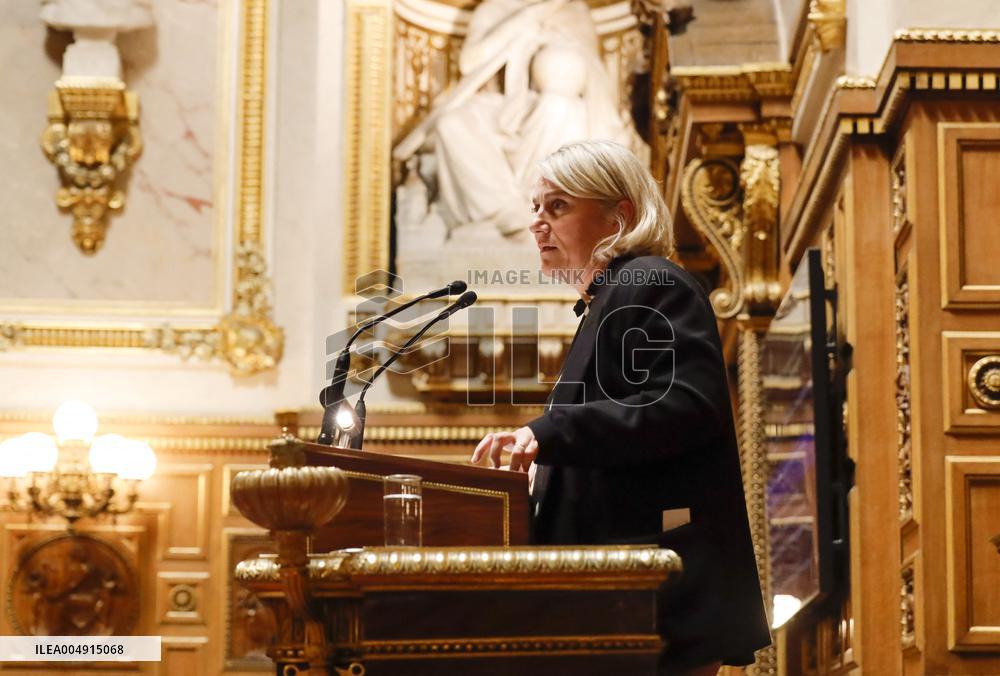 Debate on The Social Security Bill in The Senate - Paris