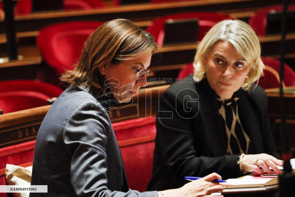 Debate on The Social Security Bill in The Senate - Paris